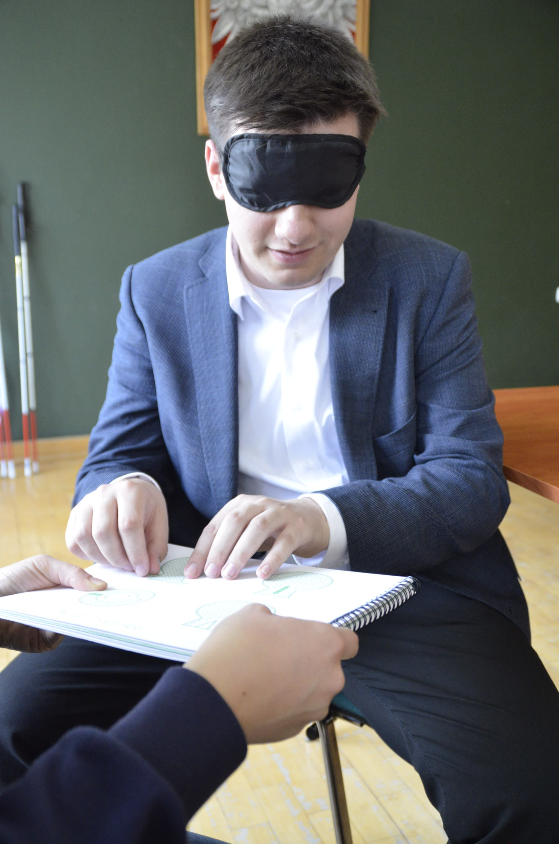 Accessibility testing with digital tools and assistive technology